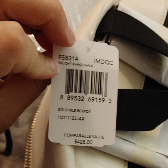 Coach FULL SIZE backpack - Picture 7 of 7